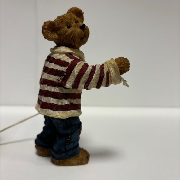 Boyds Bears Figurine with Animals in Red and White - Picture 6 of 13
